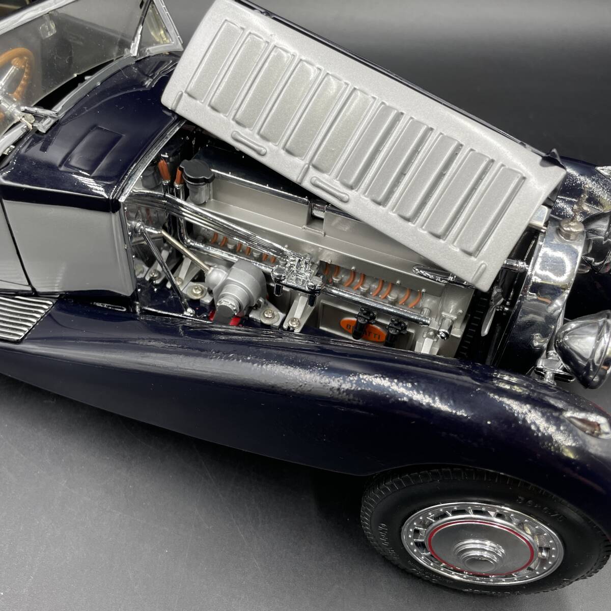 BQ3095 franklin mint precision models フランクリンミント 1931 BUGATTI ROYALE COUPE DE VILLE ミニカー 全長約36cm ジャンク_画像8