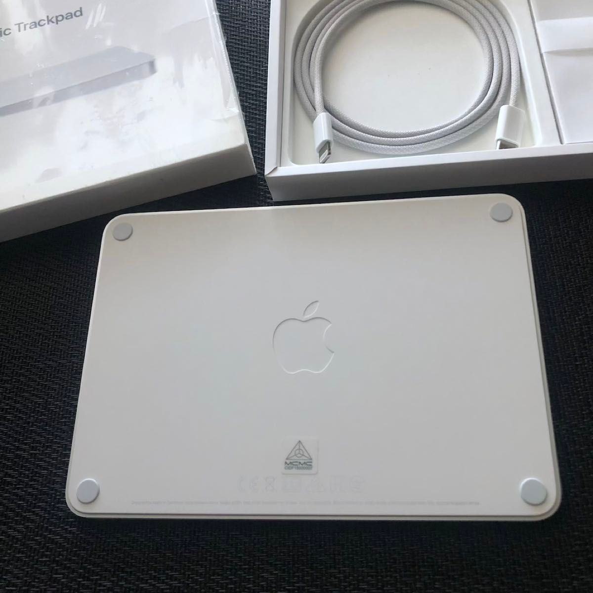 【未使用に近い/現行モデル】アップル マジック トラックパッド Apple Magic Trackpad 3 MK2D3ZA/A