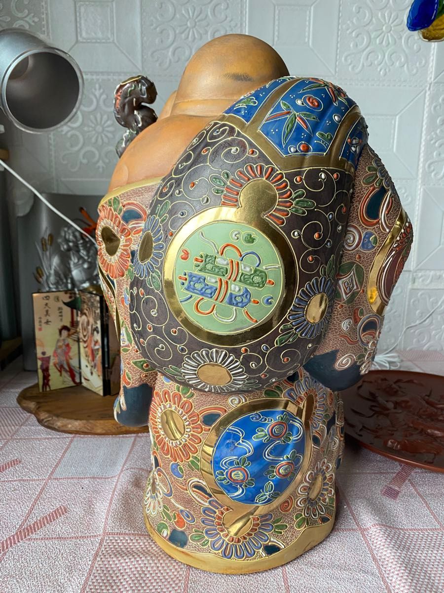 九谷焼 布袋尊 金彩 色絵 布袋像 特大約45cm 美品陶器製 骨董品 九谷焼 布袋尊 金彩 色絵 布袋像 特大約45cm 美品陶器製 骨董品