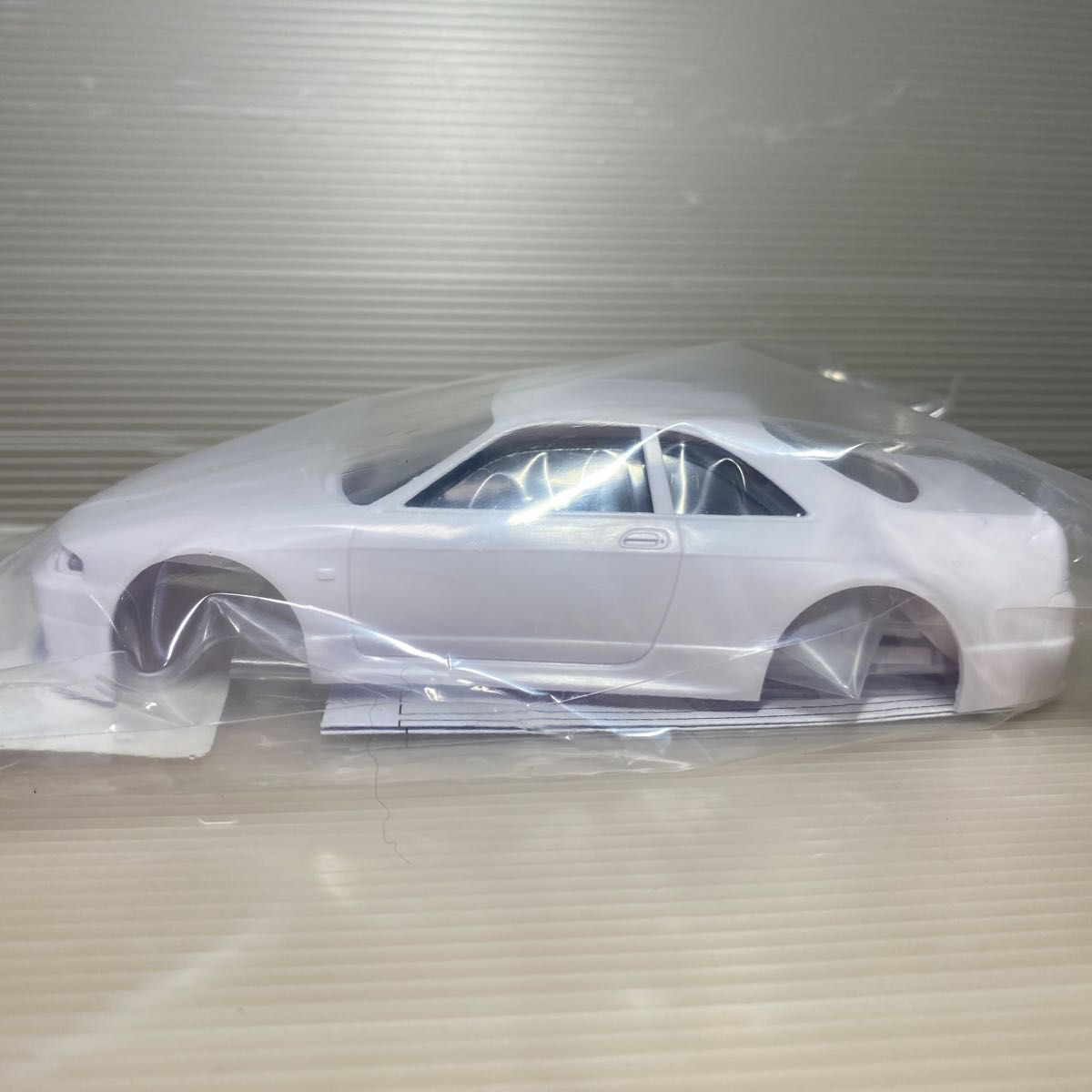 京商ミニッツ日産 スカイラインGT-Rニスモ (R33) ホワイト 京商ミニッツ日産 スカイラインGT-Rニスモ (R33) ホワイト