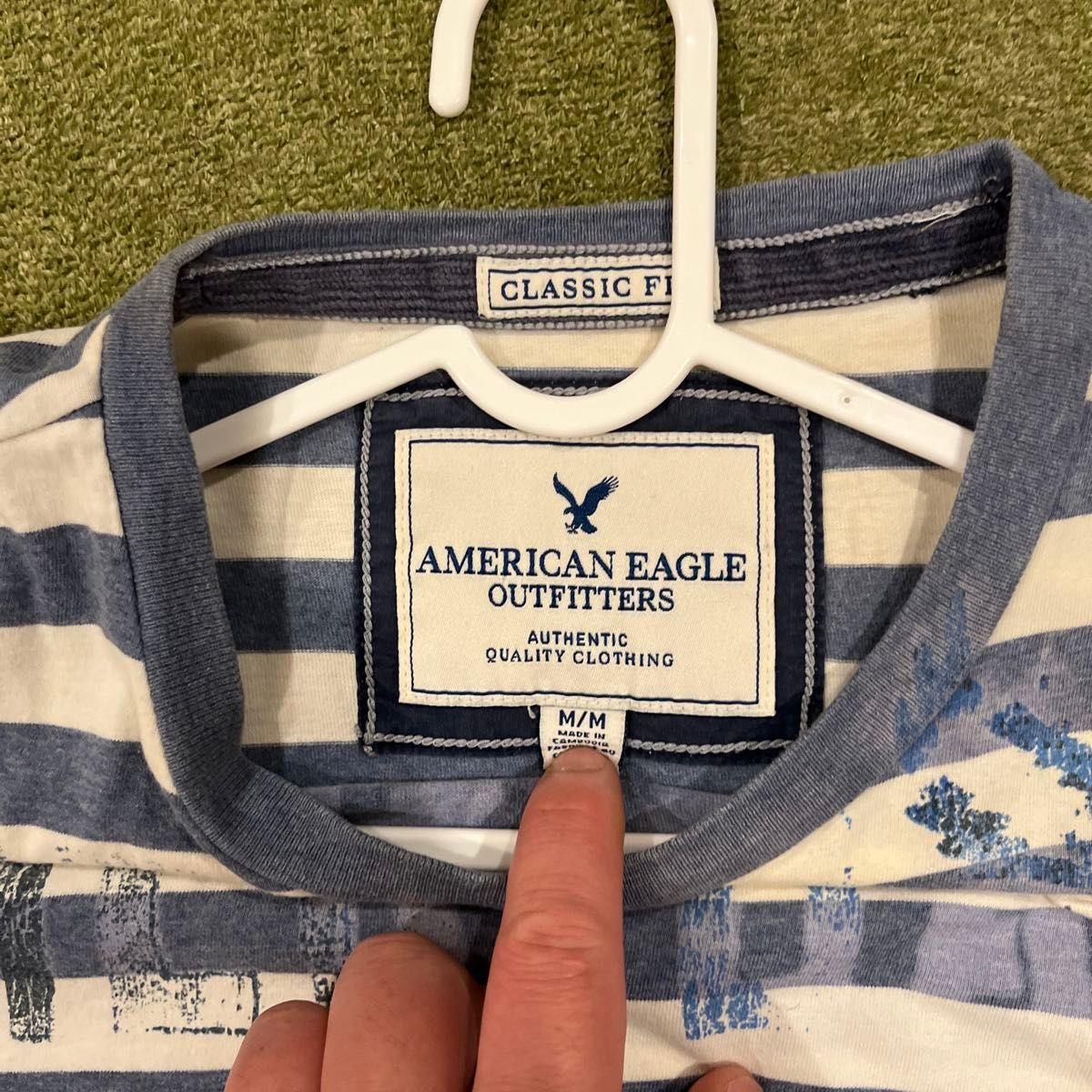 AMERICAN EAGLE OUTFITTERS Tシャツ メンズM【b】