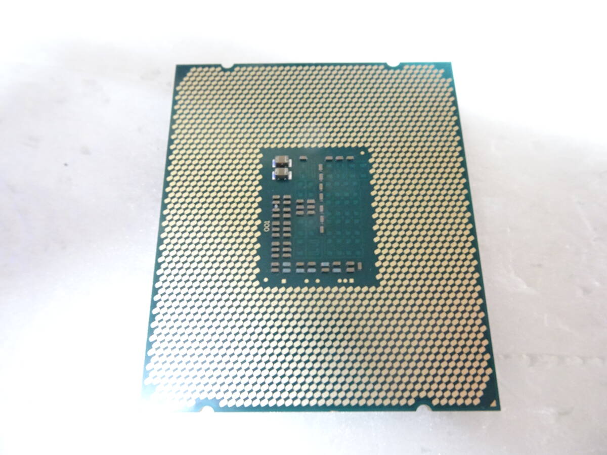 美品 インテル Intel Xeon プロセッサー XEON E5-1603V3 2.80GHz LGA2011-3 SR2PG 動作検証済 1週間保証_画像4