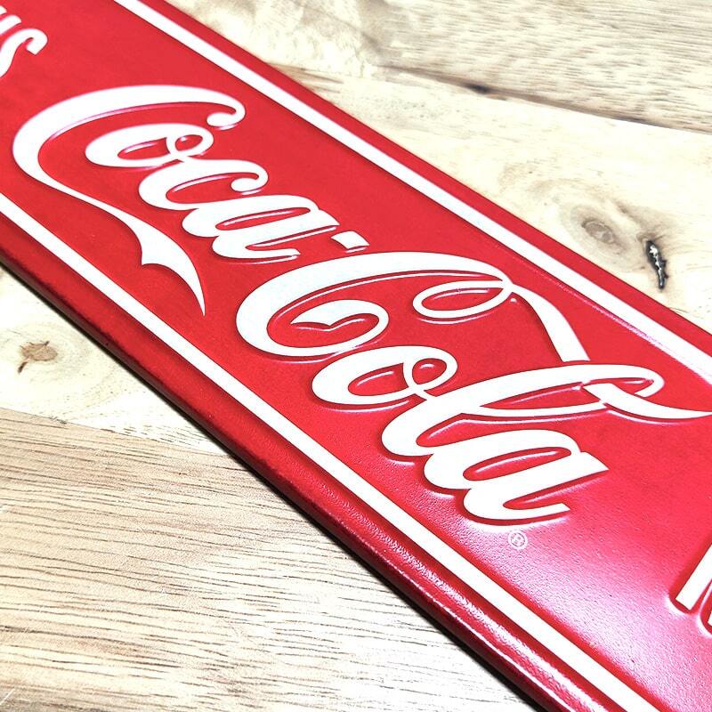 ブリキ看板 COCA-COLA Delicious & Refreshing Street コカコーラ エンボスメタルサイン かっこいい アメリカン 雑貨 ロゴ_画像3