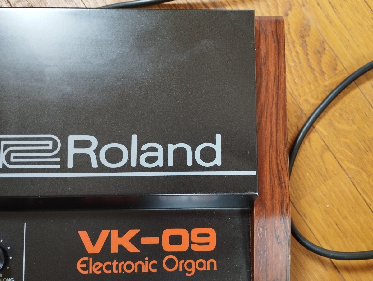 Roland electric organ VK-09