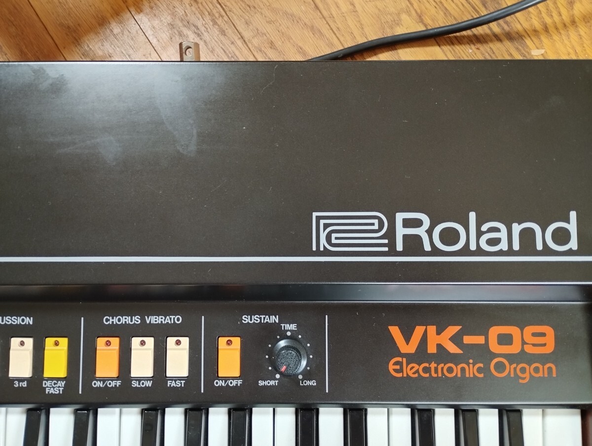 Roland electric organ VK-09