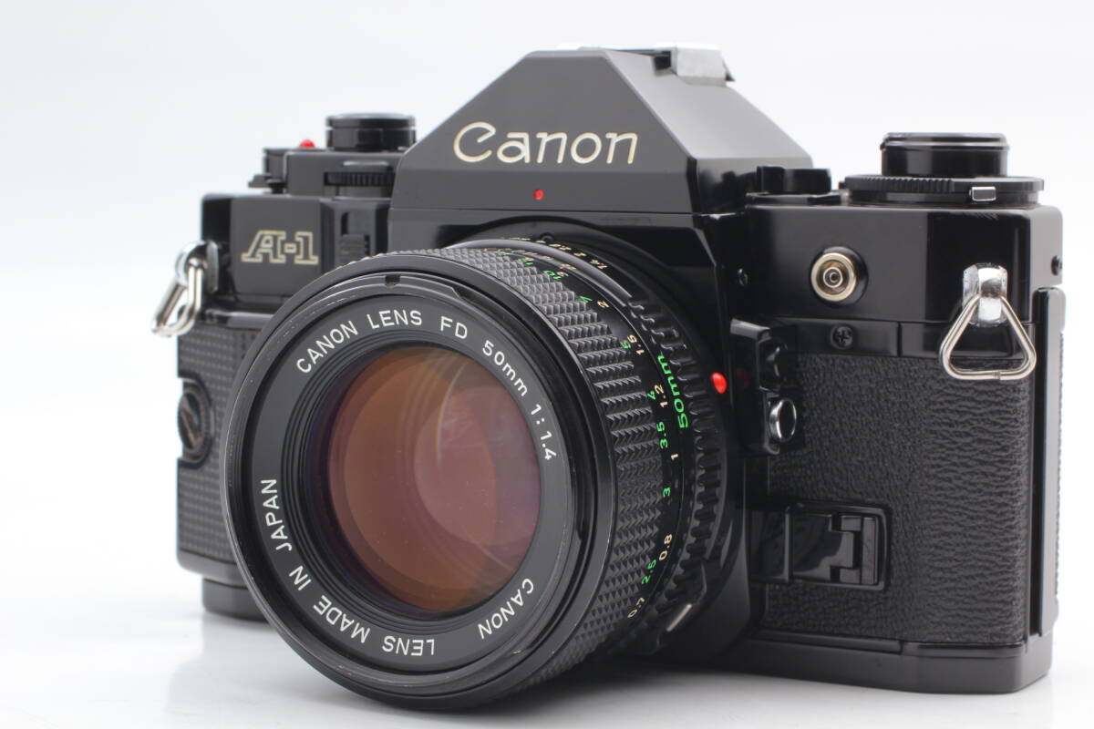 Canon A-1 A1 35mm SLR Film Camera New FD 50mm f/1.4の画像1