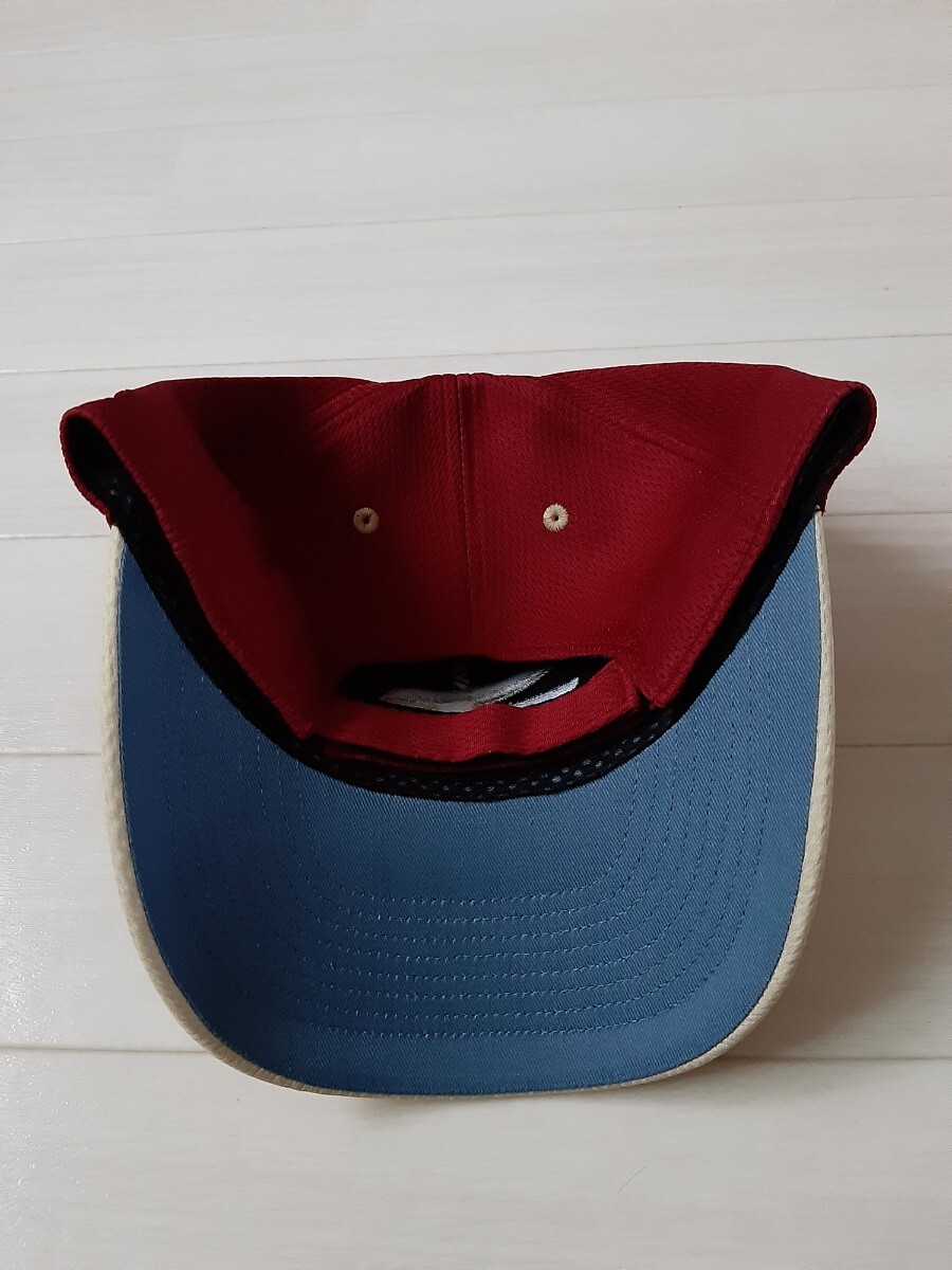 東北楽天イーグルス　キャップ 　帽子　2015　FANS'　サイズAdult(57-61)　限定販売品　歴代_画像4