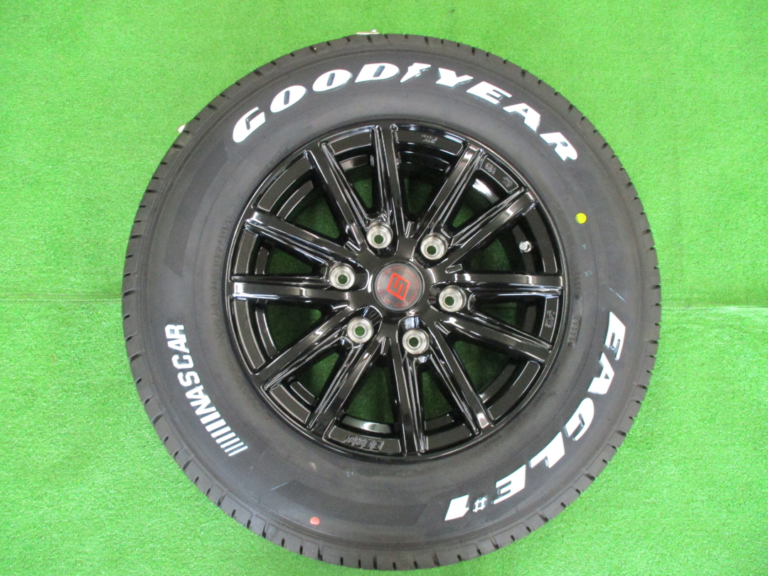 １５インチ新品セット！　195/80R15　グッドイヤー　ナスカー　6-15　6H139.7　+33　共豊　ザインSS　ハイエース　ボンゴブローニイ等_画像1