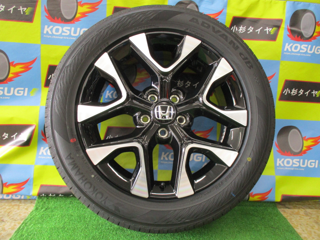 ☆期間限定値下げ☆　新車外し！　ホンダ　ZR-V　Zグレード　１８インチセット☆　225/55R18　アドバンデシベルV552　_画像1