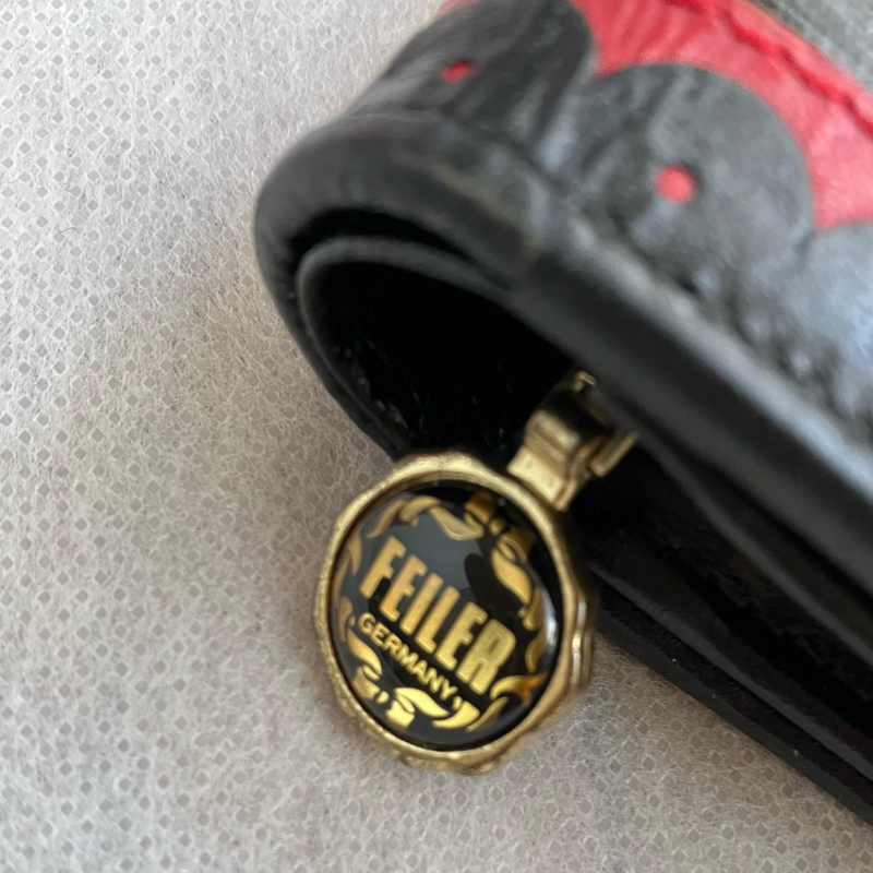 新品未使用 【フェイラー】ハイジ 二つ折り財布|Yahoo!フリマ 新品未使用 【フェイラー】ハイジ 二つ折り財布|Yahoo!フリマ