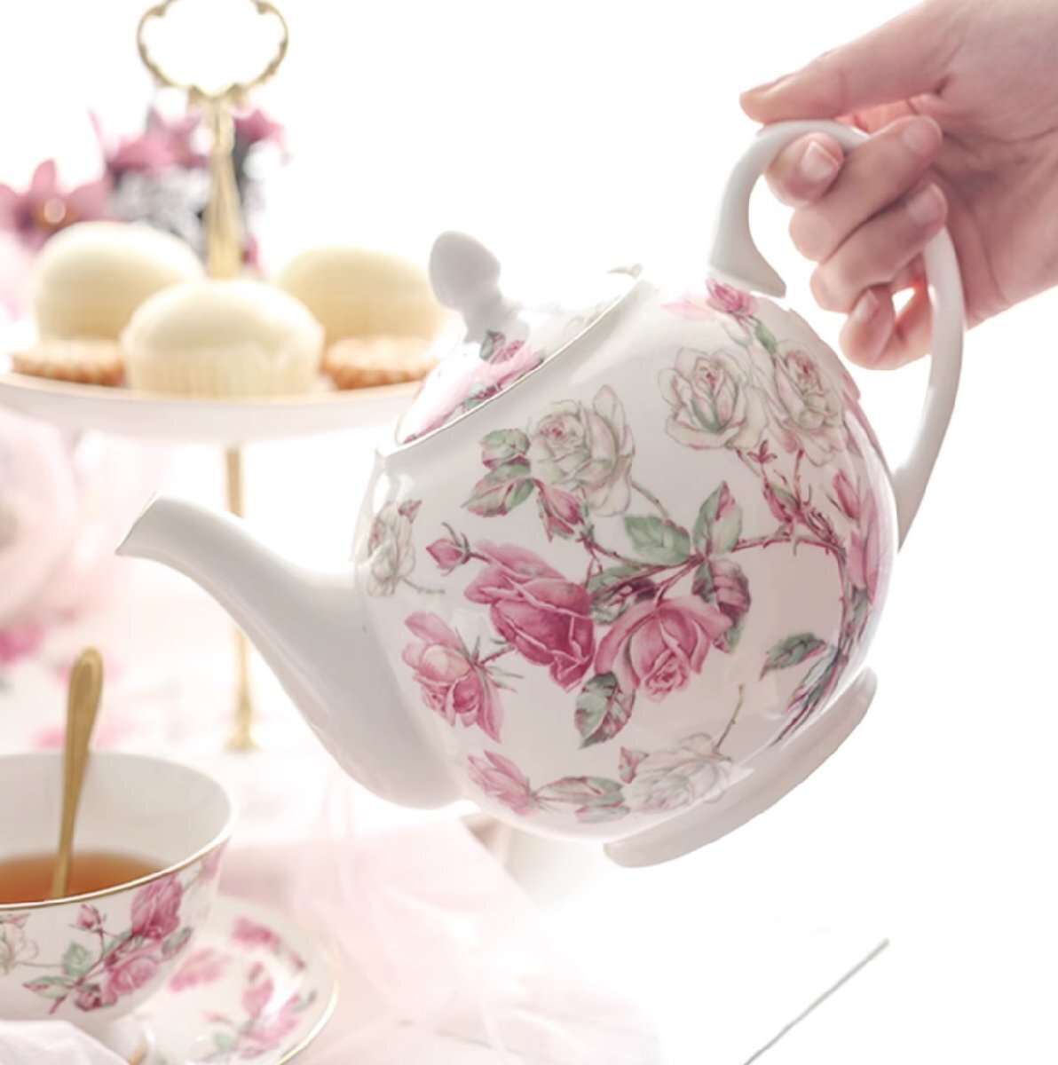 ティーポット カップ&ソーサー 2客セット ローズ柄 薔薇柄 花柄 洋食器 茶器 お祝い プレゼント 箱付き