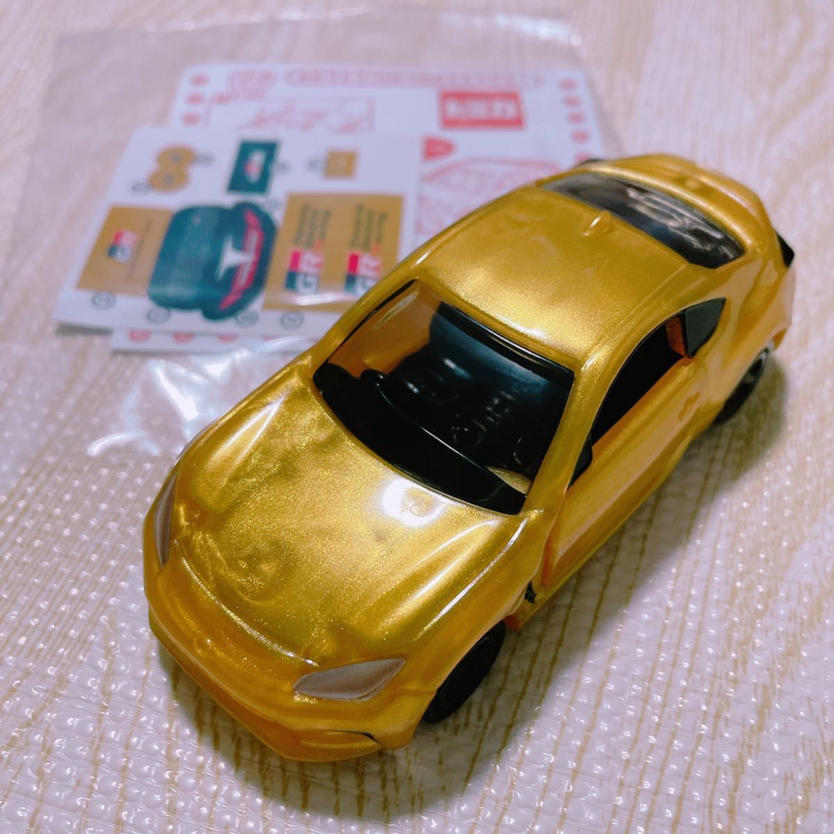 マクドナルド トミカ ひみつのおもちゃ マック ミニカー トヨタ