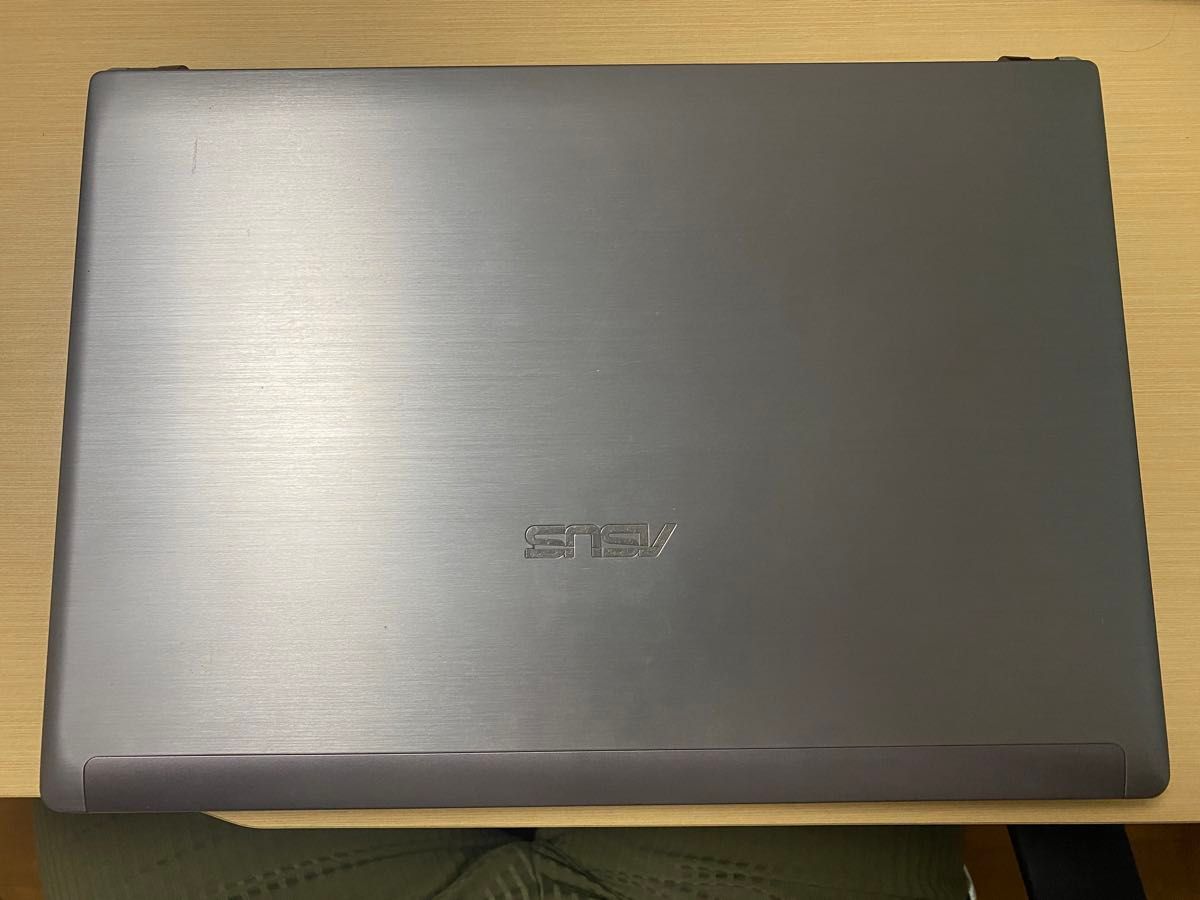 ASUS U30SD  ノートパソコン　Corei5  SSD240GB nVIDIA 1GB  メモリ8GB 