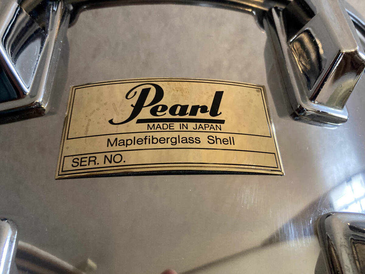 【Pearl】レア！絶版！美品80年代ビンテージ★メイプルファイバーグラスシェル14”×8”スネア★クリーンナップ＆メンテナンス済み★パール_画像5