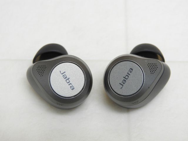 1円〜 中古 Jabra Elite 85t チタニウムブラック 完全ワイヤレスイヤホン ワイヤレス充電対応 その2の画像2