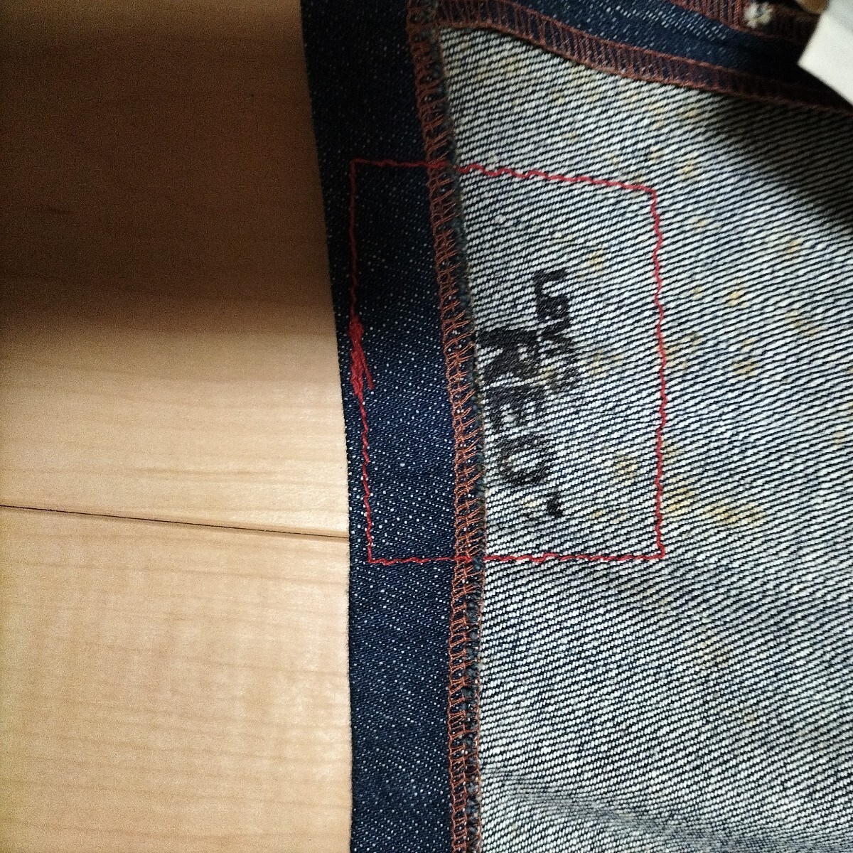 ビンテージノンウォッシュ 2004年 初期 チュニジア製 levis RED リーバイスレッド 1st ファースト コート デニムジャケット Mサイズ_画像3