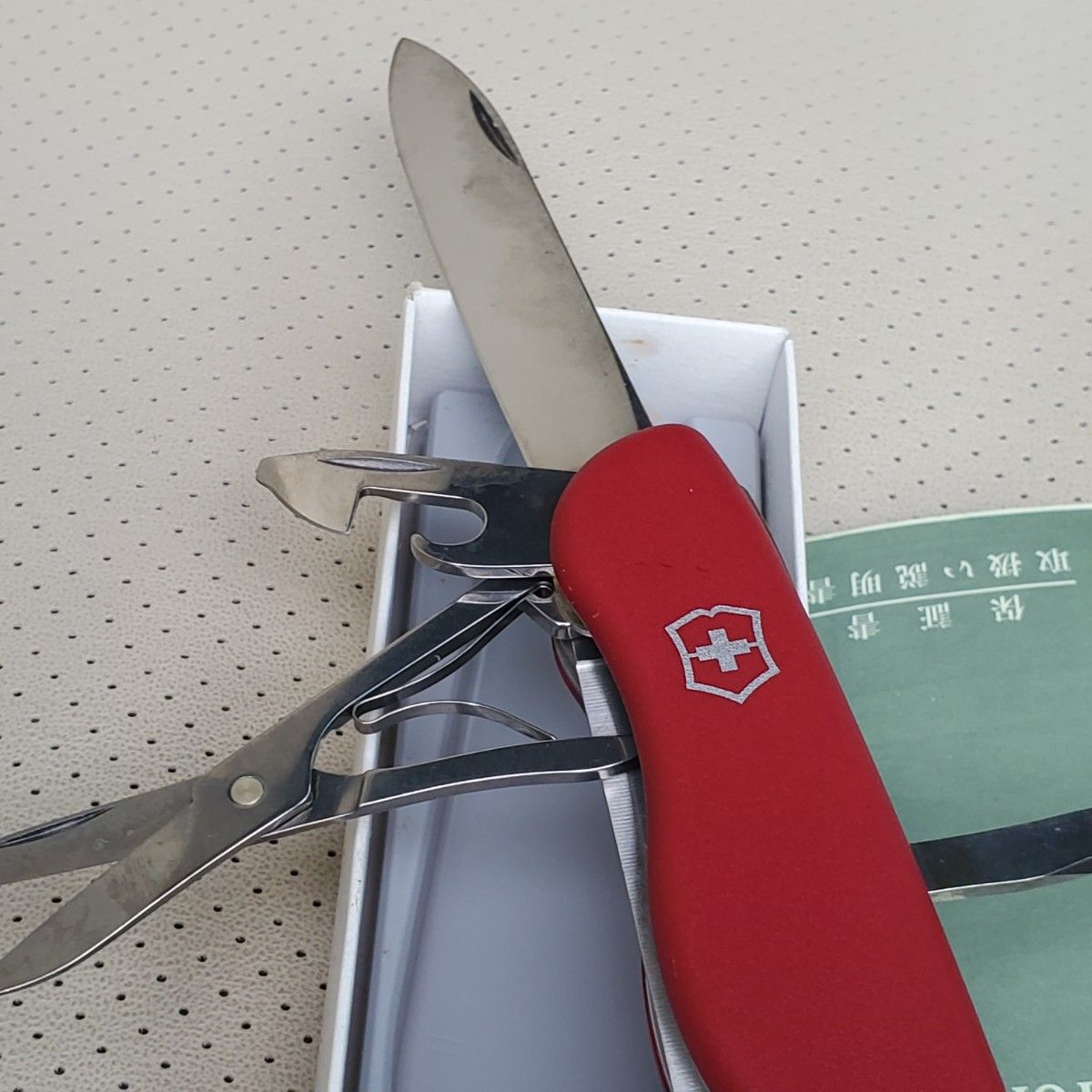 ビクトリノックス VICTORINOX マルチツール ナイフ　ヴィクトリノックス　アウトライダーＮＬ(0.9023)