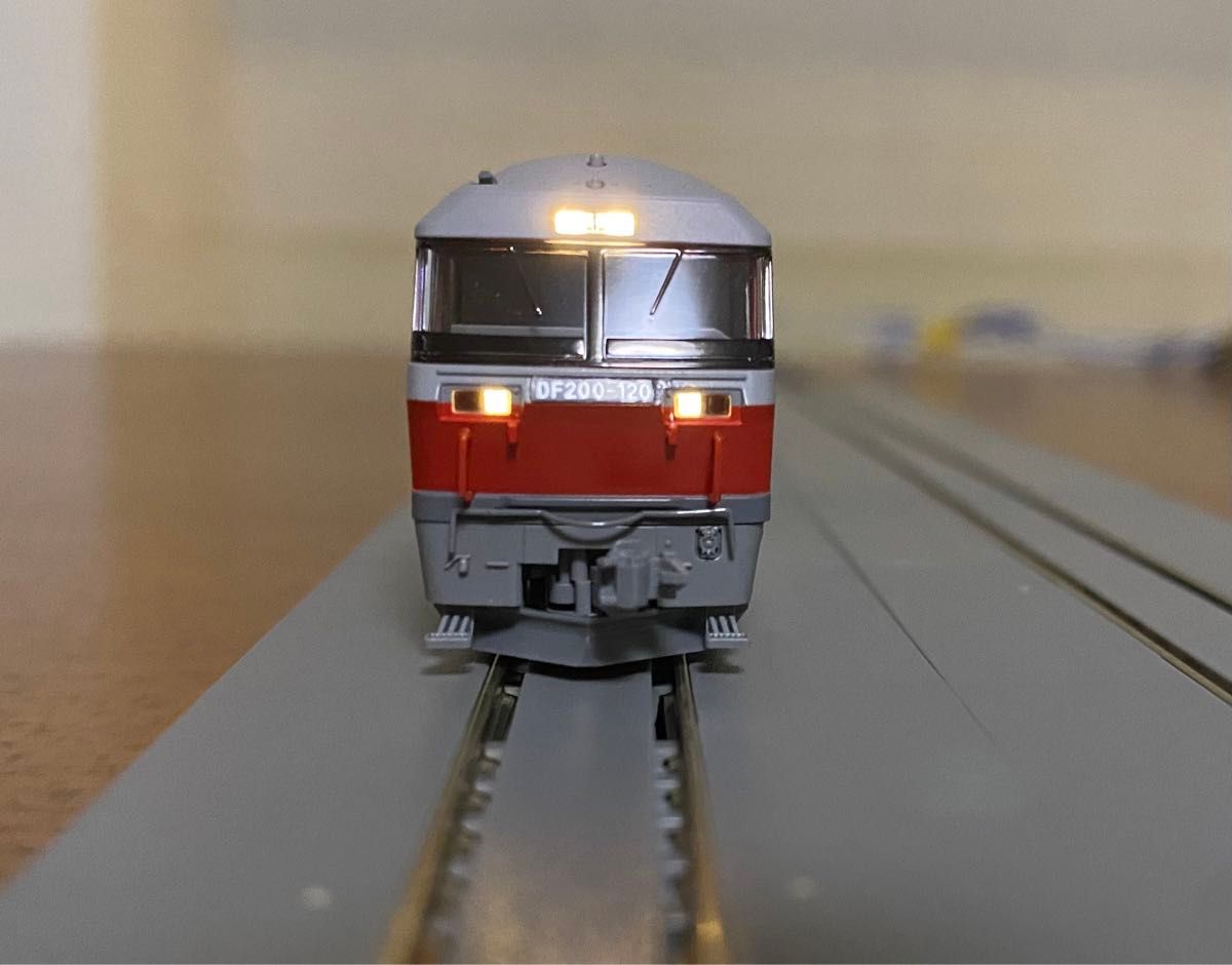 【Nゲージ】TOMIX DF200-100 ディーゼル機関車　鉄道模型　美品