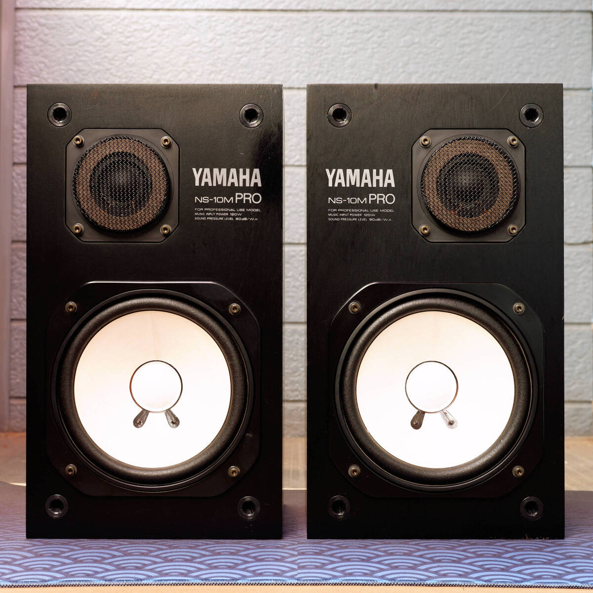 Yahoo!オークション - YAMAHA NS-10M PRO リファイン スピーカー Yahoo!オークション - YAMAHA NS-10M PRO リファイン スピーカー