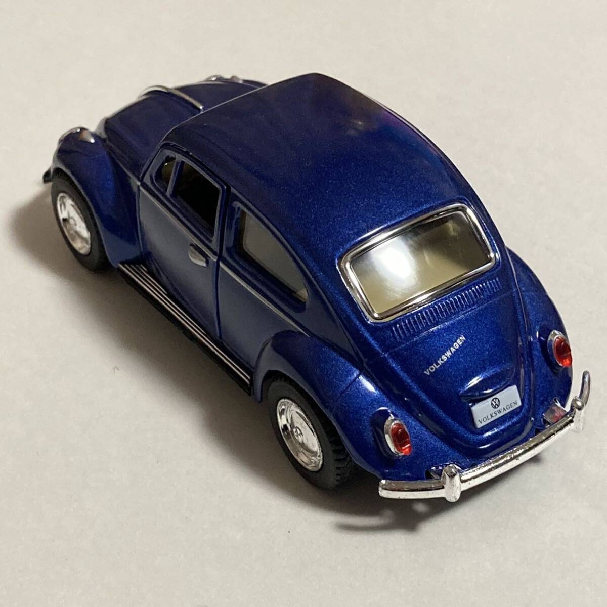 送料無料 キンスマート フォルクスワーゲン クラシカル ビートル ミニカー 車模型 Volkswagen beetle KiNSMART ダイキャストカー 青 ブルー_画像3