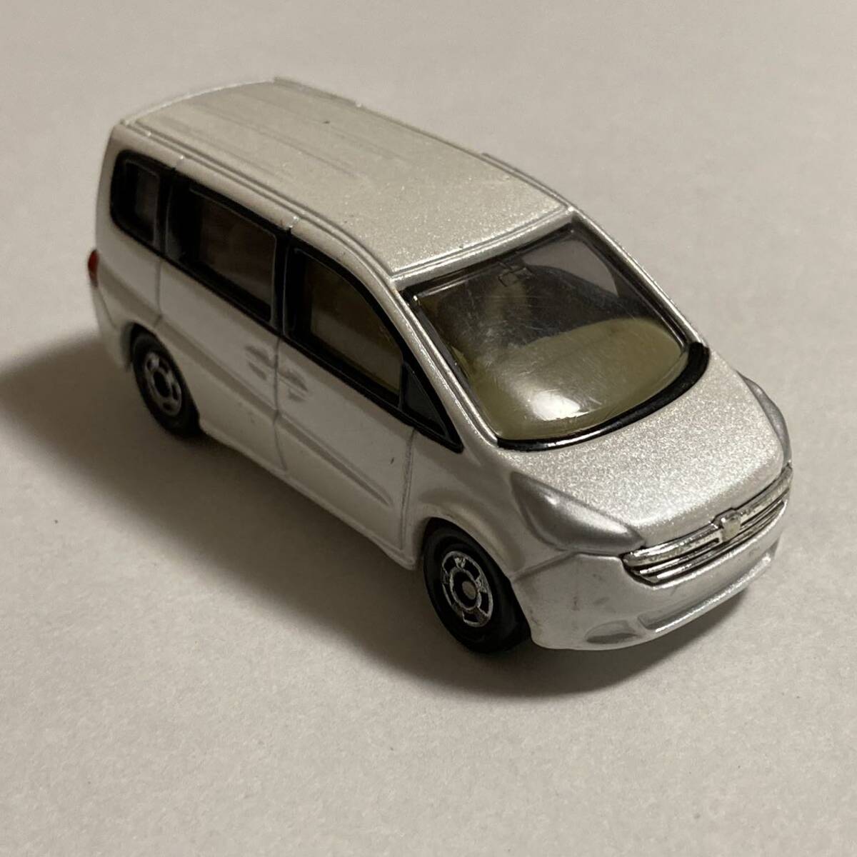 送料無料 廃盤 絶版 トミカ ホンダ ステップワゴン ミニカー 送料無料 廃盤 絶版 トミカ ホンダ ステップワゴン ミニカー