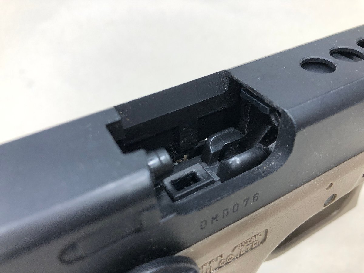 ^[ necessary age verification ][1] secondhand goods Tokyo Marui G17C Flat dark earth gas blowback gas gun box less . including in a package un- possible 1 jpy start 