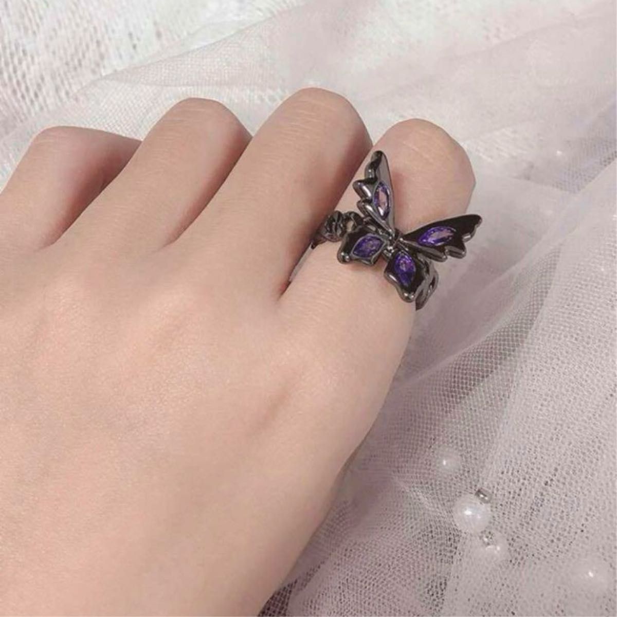 蝶々 バタフライ リング 指輪 パープル 紫 ブラック 黒 アクセサリー 蝶モチーフ 韓国 海外 インポート品