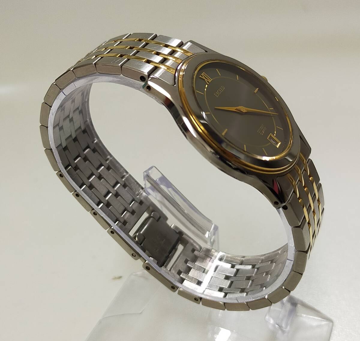 腕時計 CITIZEN EXCEED 5777-F70175 超硬ケース クォーツ 稼働品 シチズン エクシード_画像4