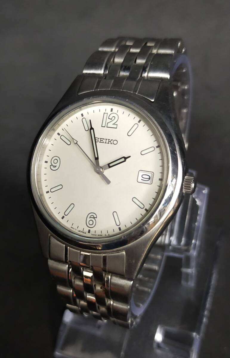 腕時計 SEIKO 7N42-9020 クォーツデイト 稼働品 セイコー_画像1