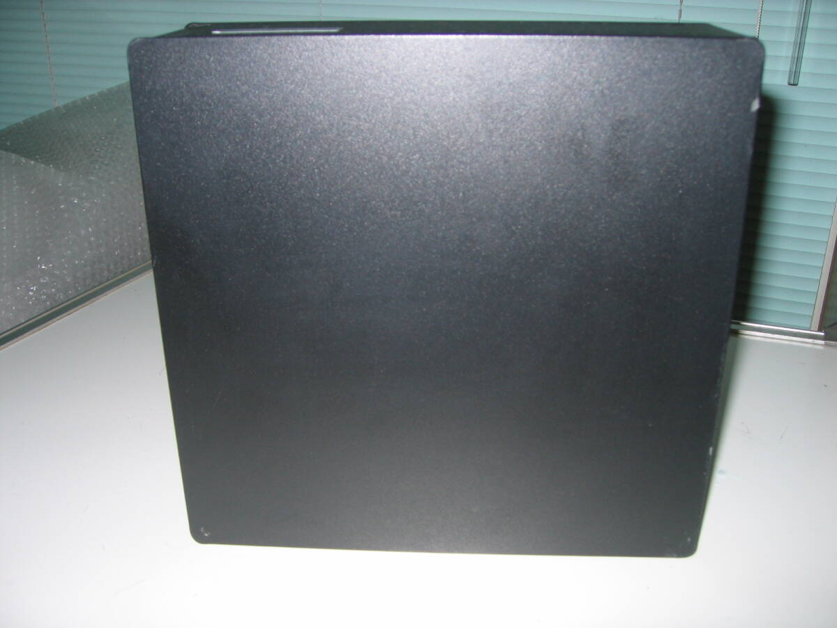 綺麗な富士通 小さなディスクトップ  ESPRIMO Q556/R(FMVB0901L) Core i5- 6500T (2.5GHz) 6GB/500GB Widows11の画像6