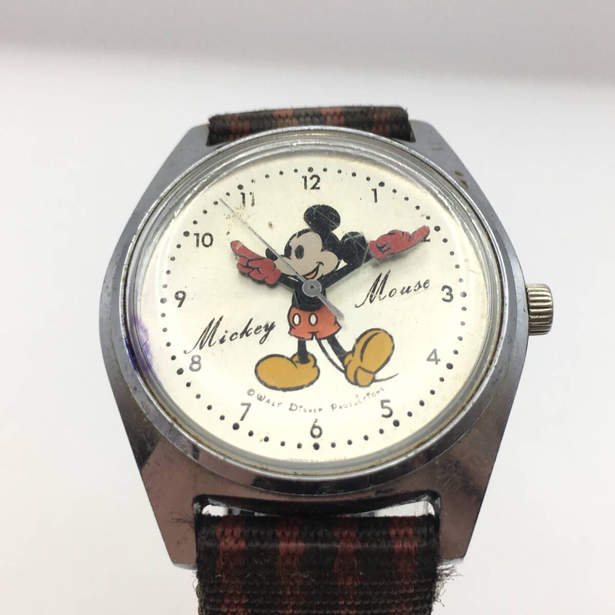○C241-55 キャラクターウォッチ Mickey Mouse ミッキーマウス 3針 メンズ 手巻き 腕時計 5000-7000 稼働品_画像3