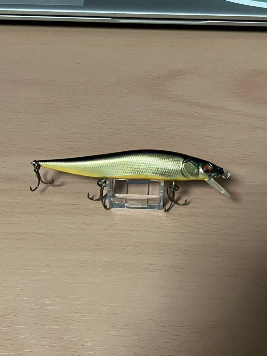 メガバス ビジョンワンテン110jr megabass vision oneten ジュニア 1/8oz ジャークベイト フローティングミノー バス シーバス 伊東由樹 _画像1