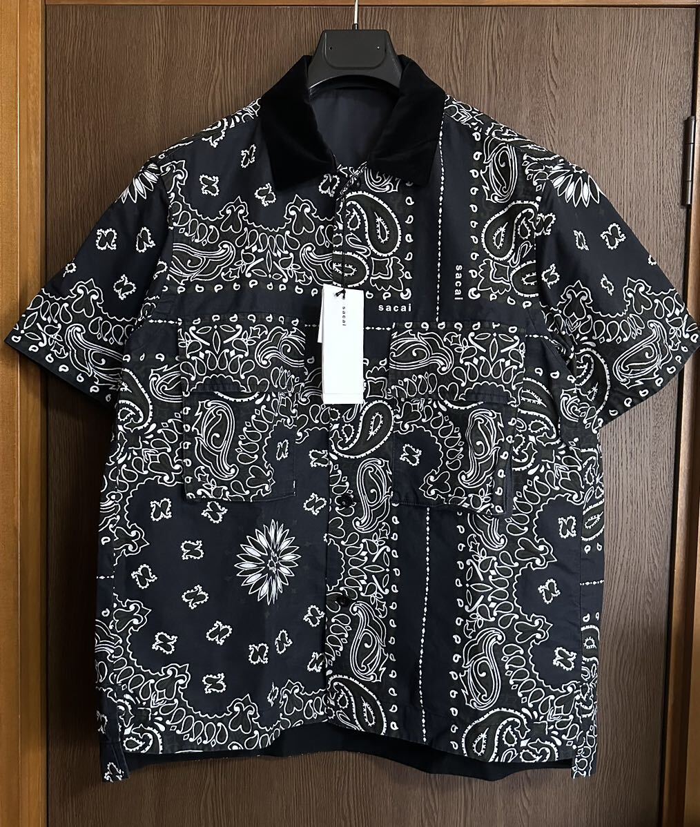 濃紺4新品 sacai サカイ メンズ バンダナ プリント 半袖シャツ ブランドロゴ 半袖 Tシャツ カットソー 23AW size 3 XL 濃紺 オーバーサイズ