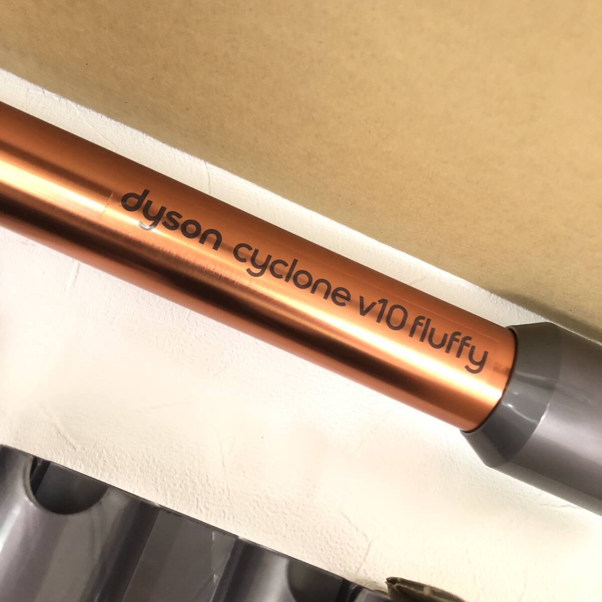 【1円スタート送料無料】ダイソンDyson V10 Fluffy SV12 FF N再生品クリーニング済み動作確認済み161の画像6