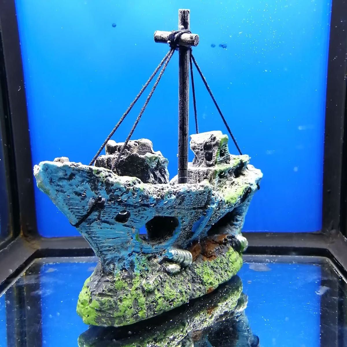沈没船 水槽 アクアリウム オブジェ 遺跡 オーナメント 飾り 模型 熱帯魚 海水魚 メダカ グッピー ミナミヌマエビ レイアウト