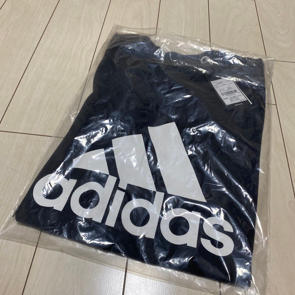 アディダス adidas 半袖Tシャツ