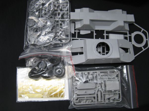 * AMGaru Senna ru model 1/35o- -stroke ro* Daimler ADGZ 8 wheel -ply equipment . car wireless equipment type *