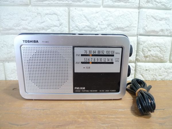 動作品　TOSHIBA（東芝）　ワイドFM/AMラジオ　TY-HR3　SKN-6822_画像1