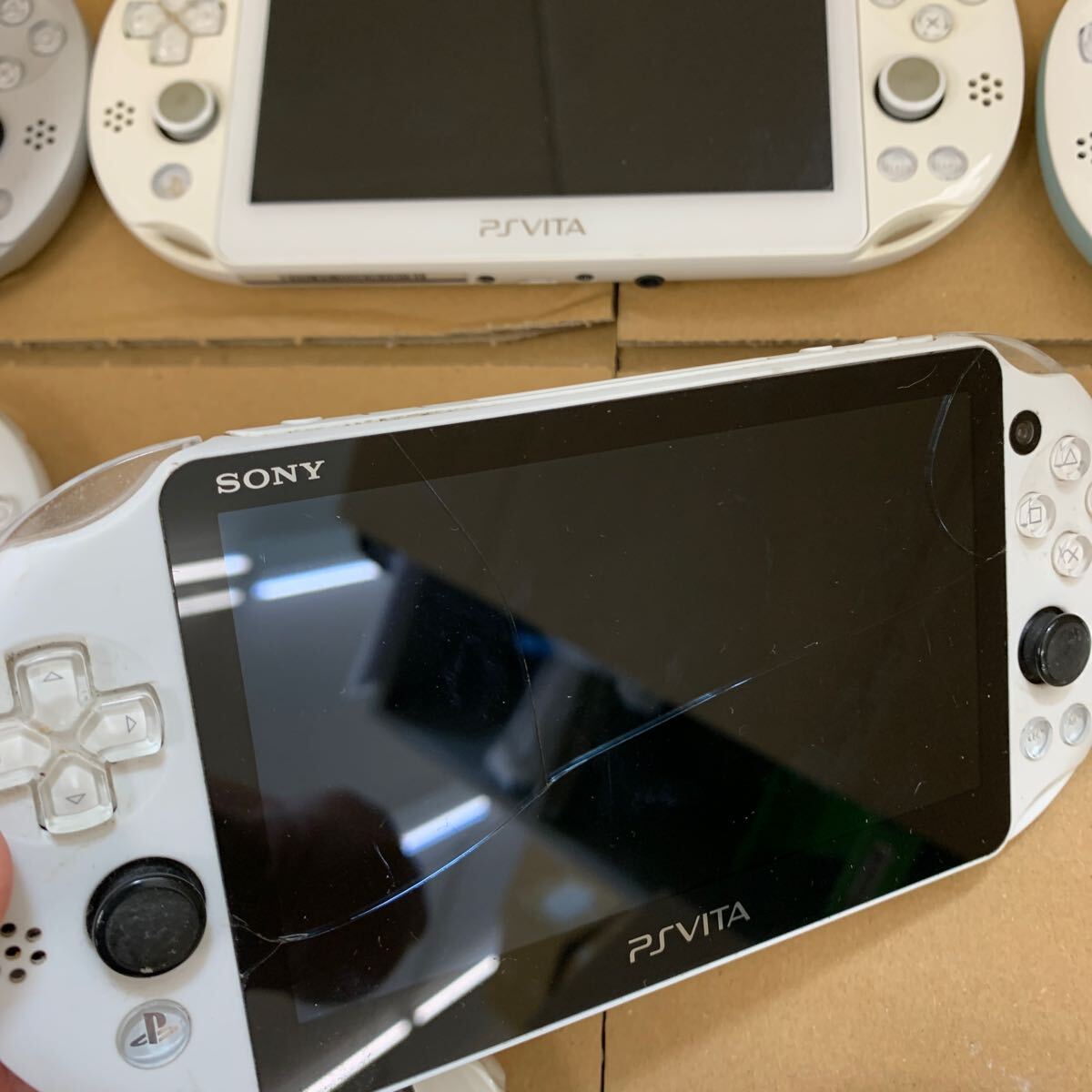 SONY PS Vita プレイステーション ヴィータ PCH-2000 まとめ SONY PS Vita プレイステーション ヴィータ PCH-2000 まとめ