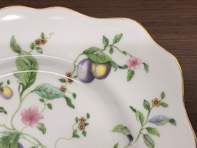 ★ウェッジウッド スウィートプラム スクエア プレート★ WEDGWOOD 直径約21cm 高さ約2cm 箱無し ブランド食器 ◇14065_画像3