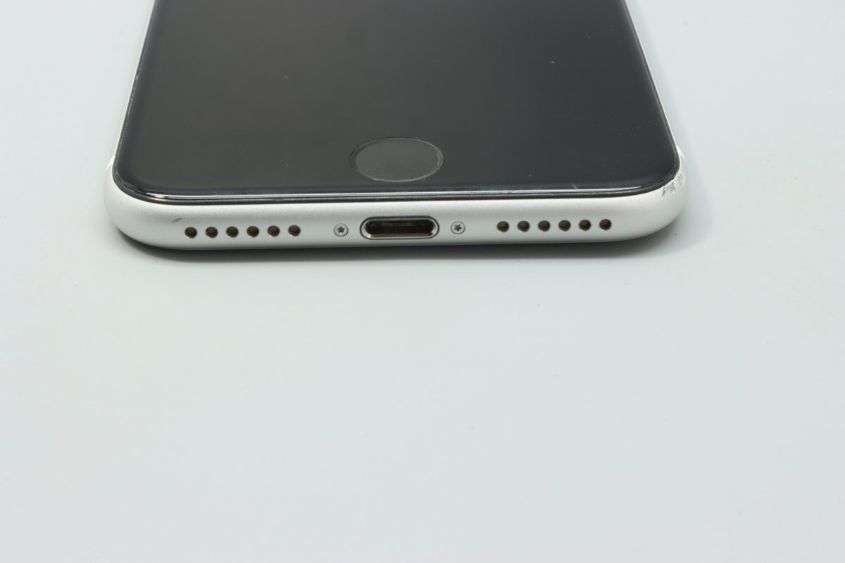 Apple iPhoneSE 64GB (第2世代) White A2296 MX9T2J/A バッテリ79% ■SIMフリー★Joshin5143【1円開始・送料無料】_画像6