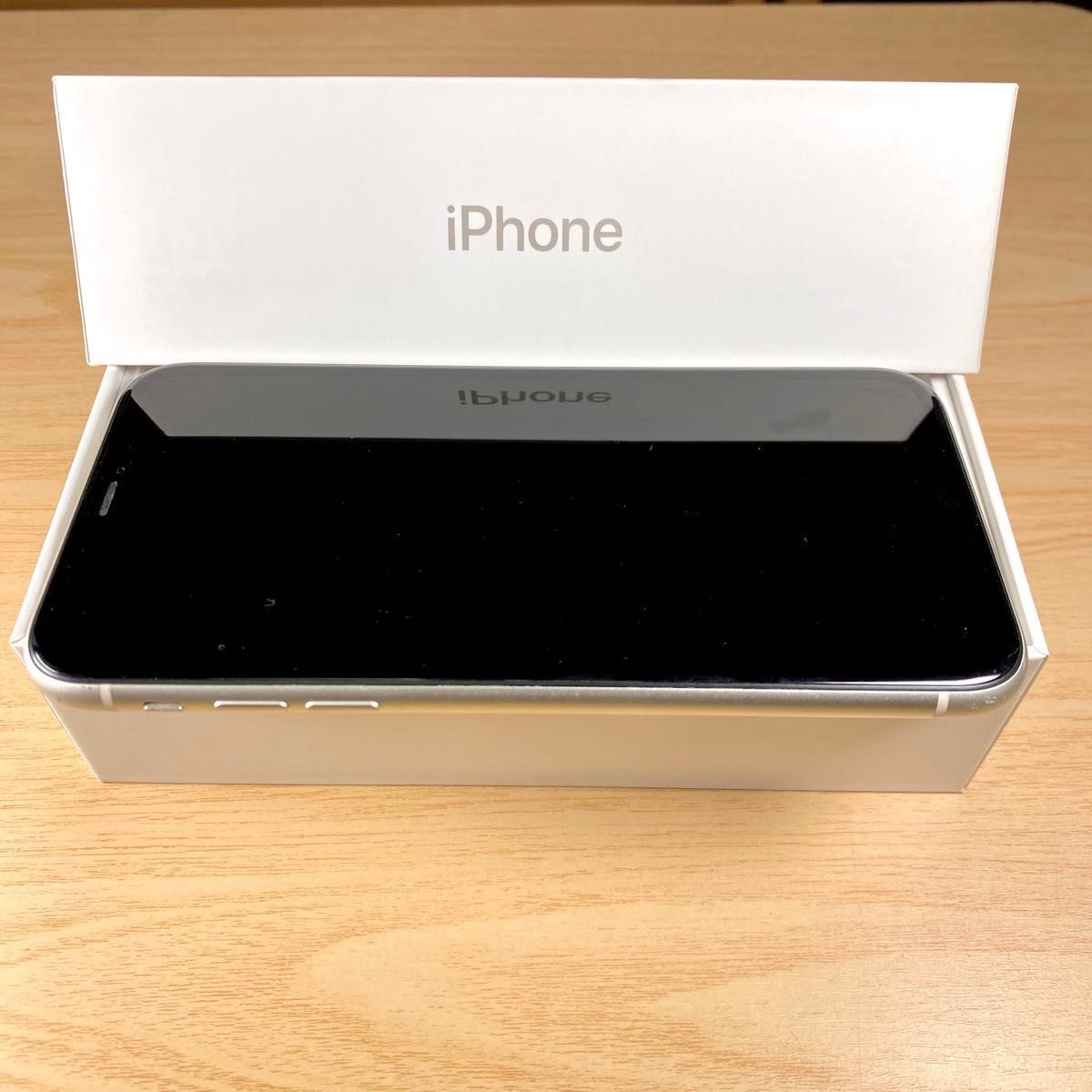 ★箱付属★ iPhone11 白  128GB ホワイト  SIMフリー 本体