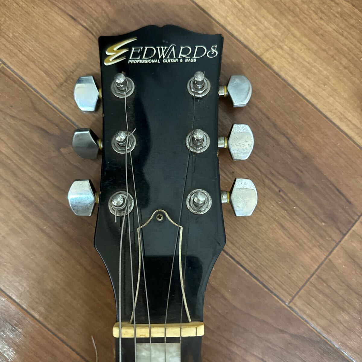 EDWARDS エドワーズ エレキギター PRODUCED BY ESPソフトケース付き_画像2