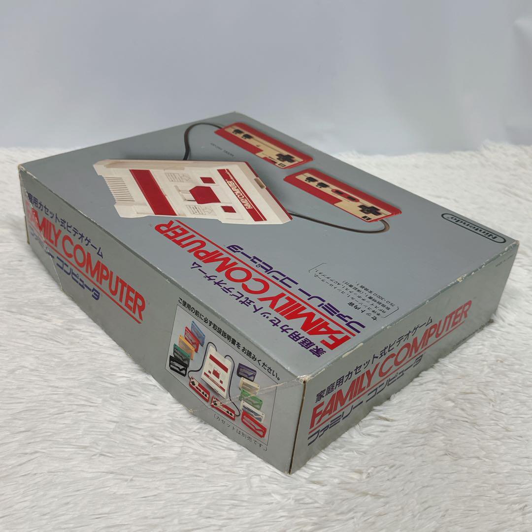 任天堂 初期型ファミコン 本体 HVC-001 四角ボタン Nintendo_画像9