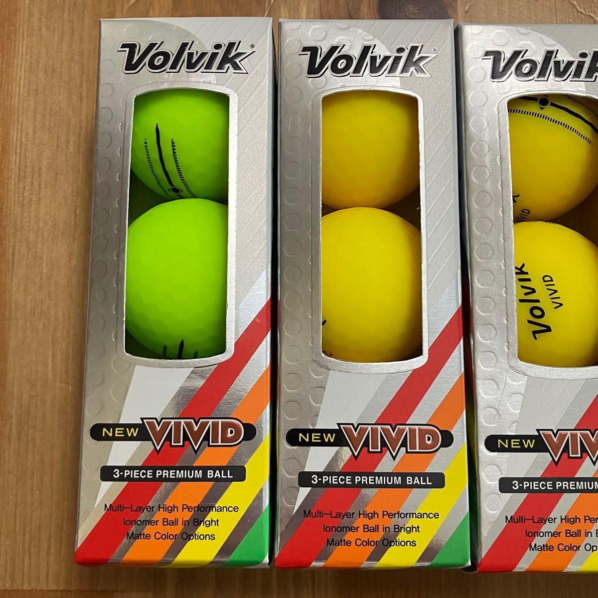 X819 未使用 VOLVIK ボルビック ゴルフボール ゴルフ Volvik VIVID 15個セット まとめ売り G9