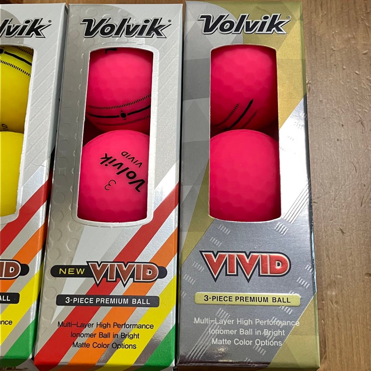 X819 未使用 VOLVIK ボルビック ゴルフボール ゴルフ Volvik VIVID 15個セット まとめ売り G9