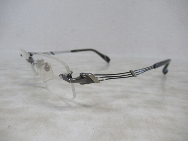 ◆S301.Charmant シャルマン LineArt XL 1025 GR Titan 日本製 眼鏡 メガネ 度入り/中古_画像2