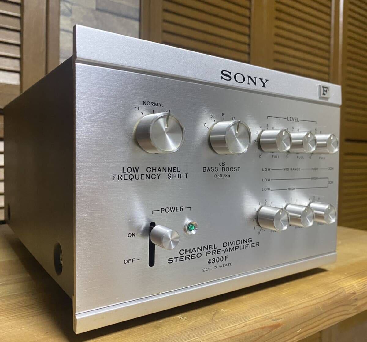 極美品　ソニー　TA-4300F チャンネルデバイディングステレオプリアンプ　SONY チャンデバ_画像1