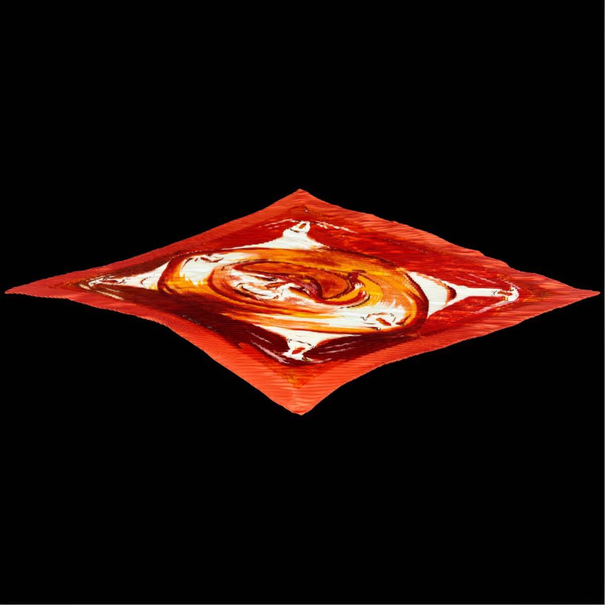 HERMESエルメスプリーツカレカレプリセSmilesinThirdmillenary三千年紀の微笑レディーススカーフ シルク100%オレンジ系の画像3