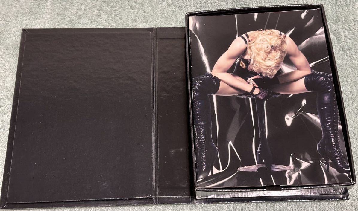 Madonna madonna MADONNA マドンナ 貴重！ レア！ US盤 HARD CANDY 限定 BOX アメリカのAmazonから取り寄せした物です。ハードキャンディの画像4